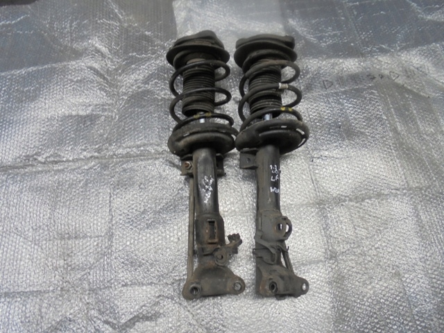 MERCEDES W204 c 2.2 CDI амортизатор передній правий