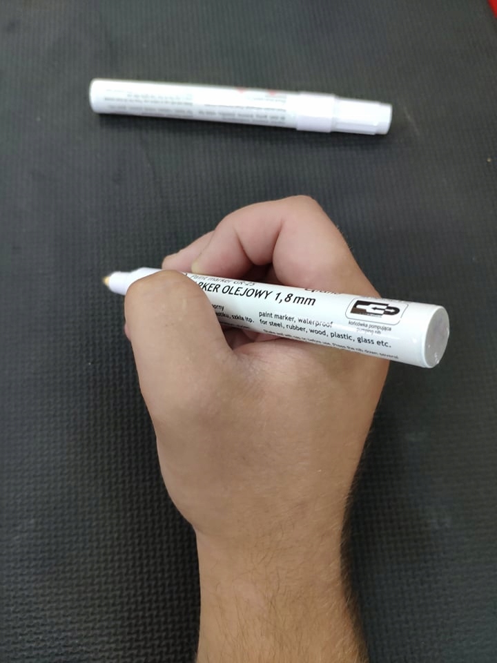 

Marker olejowy, profesjonalny, wodoodporny,biały