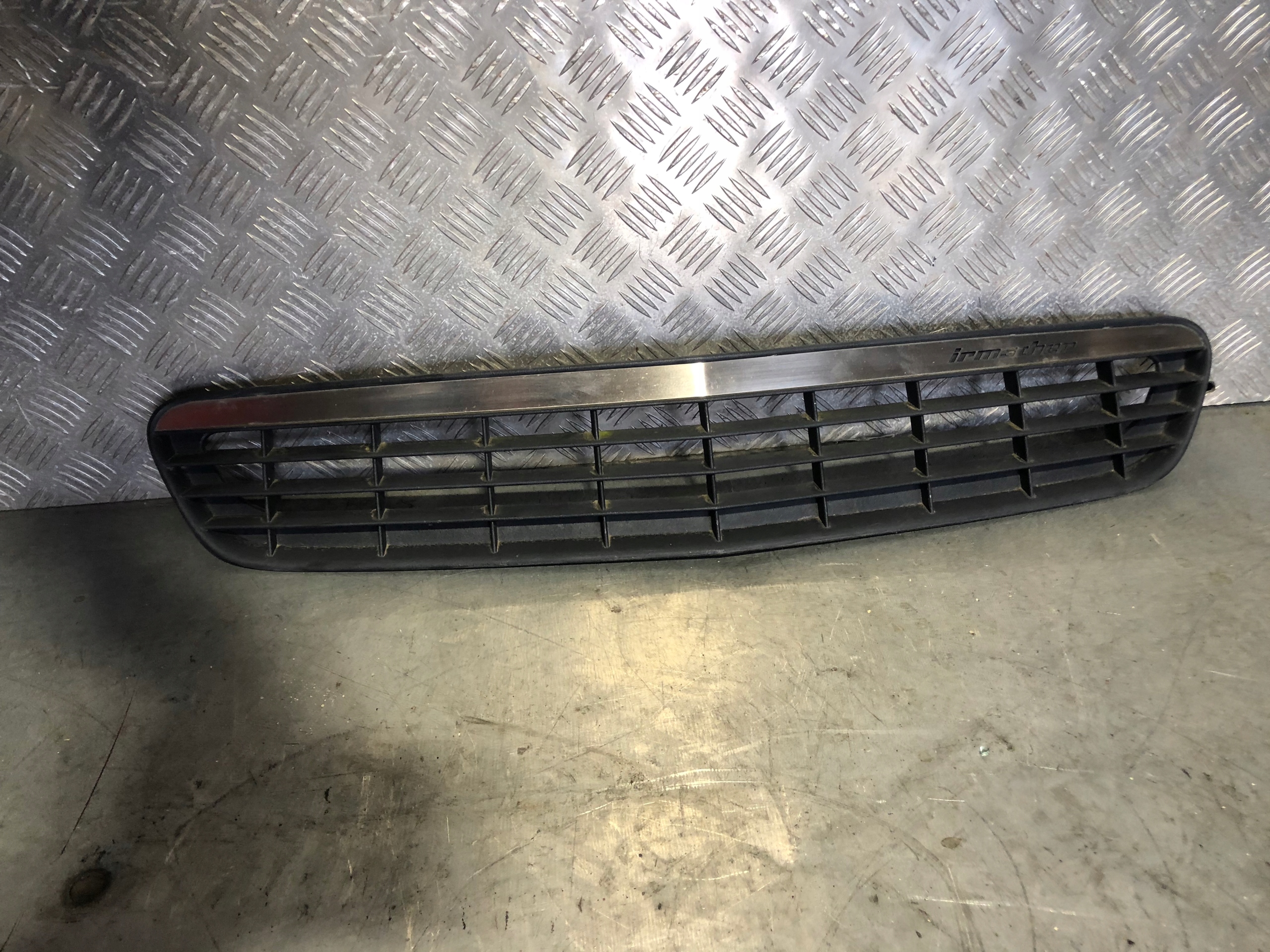 OPEL VECTRA C SIGNUM GRILL ATRAPA IRMSCHER ORG