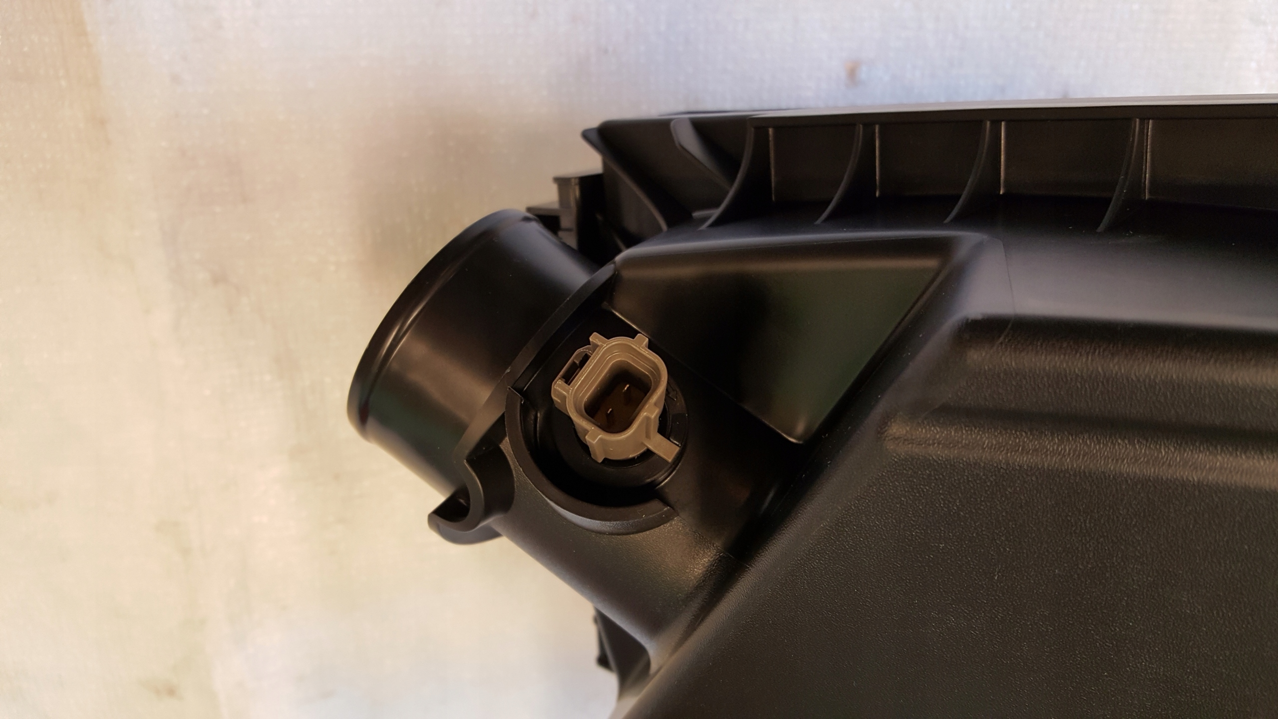 FORD FIESTA MK8 2017-2019 1.0 ECOBOOST OBUDOWA FILTRA POWIETRZA Typ silnika Benzyna