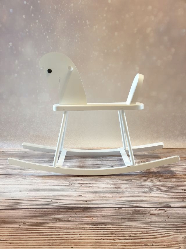 DREWNIANY KOŃ NA BIEGUNACH KONIK BUJAK IMIENIEM Rodzaj konie na biegunach