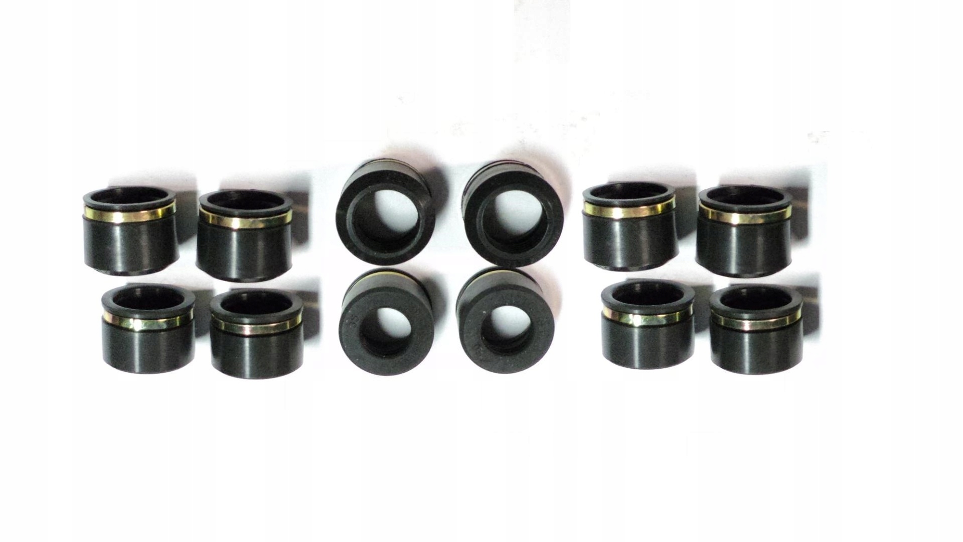 USZCZELNIACZE ZAWOROWE KPL S/W MERCEDES M110