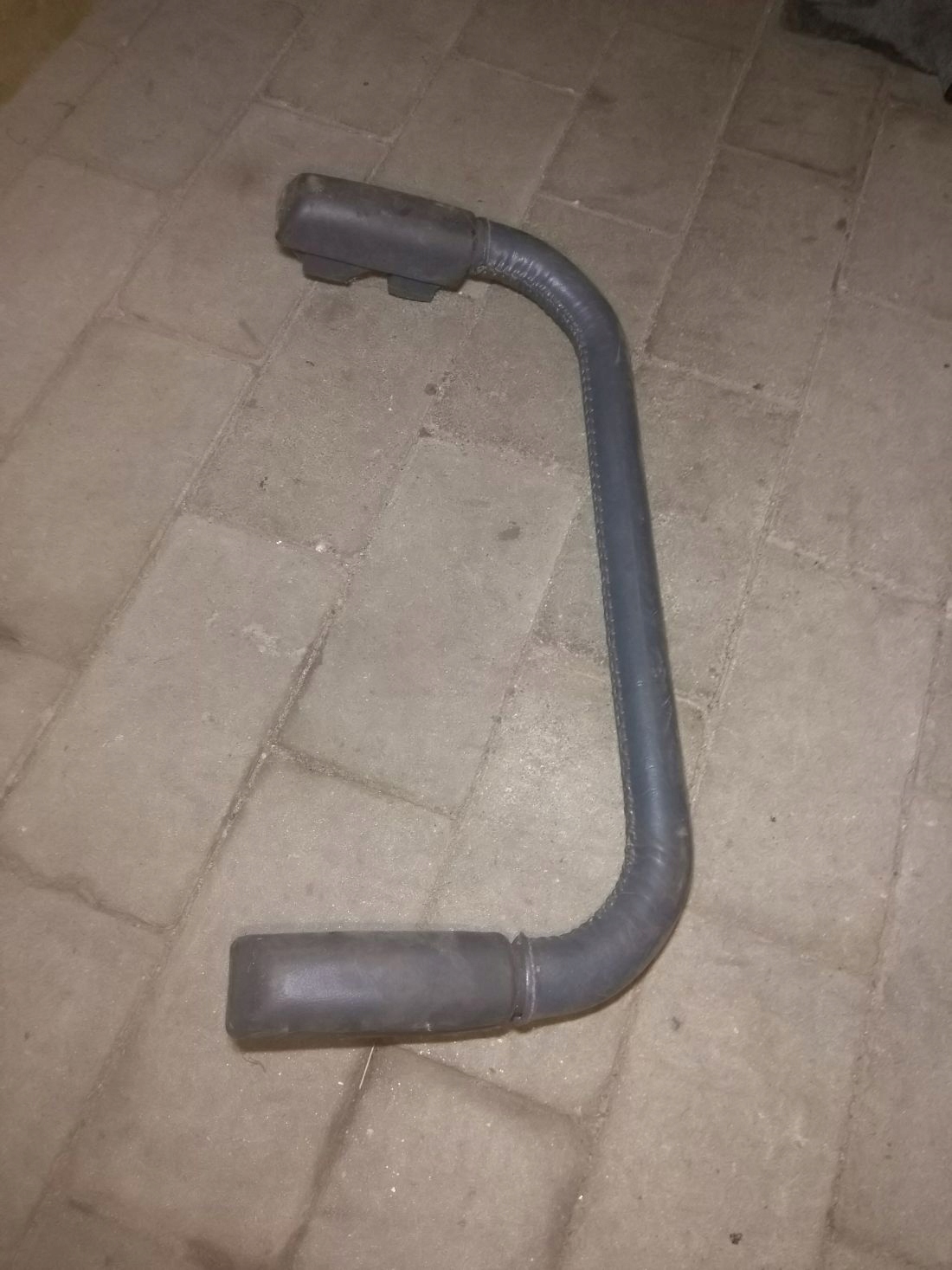 UCHWYT RĄCZKA CYKORŁAPKA NISSAN PATROL Y60