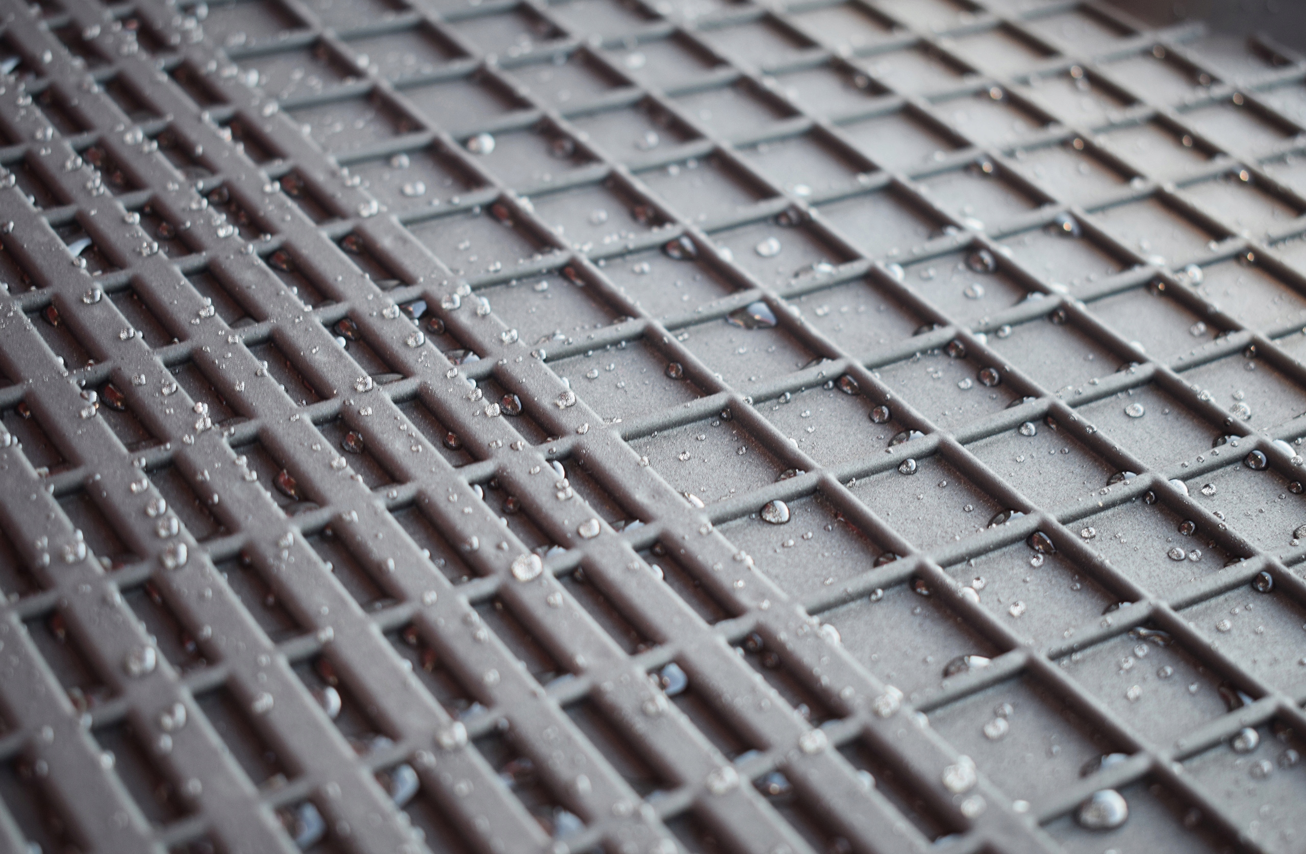 Dywanik gumowy kierowcy do NISSAN PRIMERA P12 Liczba elementów 1