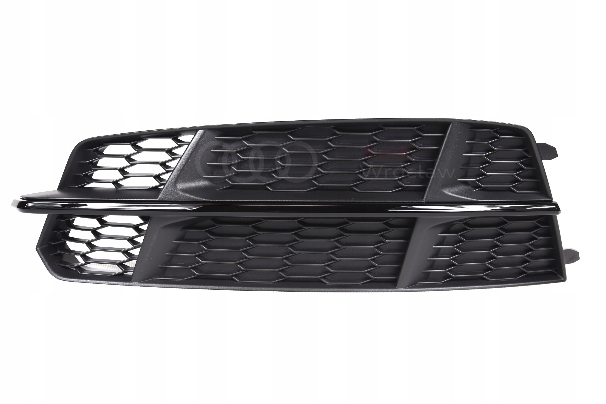 4G0807647F - Решетка радиатора бампер передний AUDI A6 C7 левый SLINE