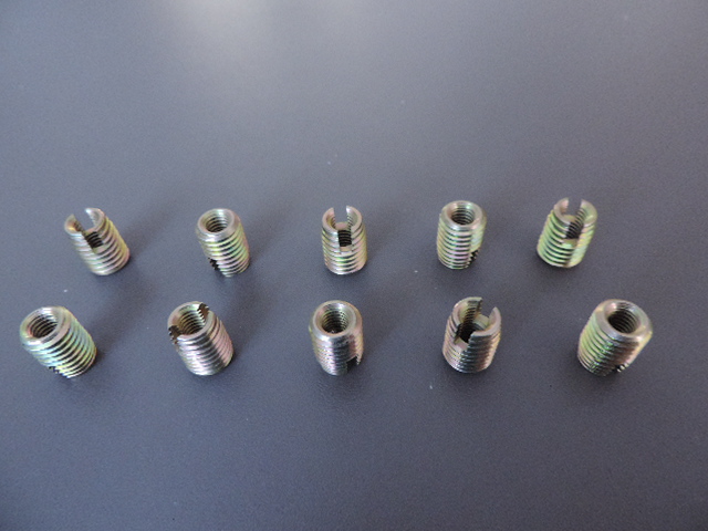 Tulejki zerwany napraw gwint M5 x 0,8 10mm komplet Marka inna