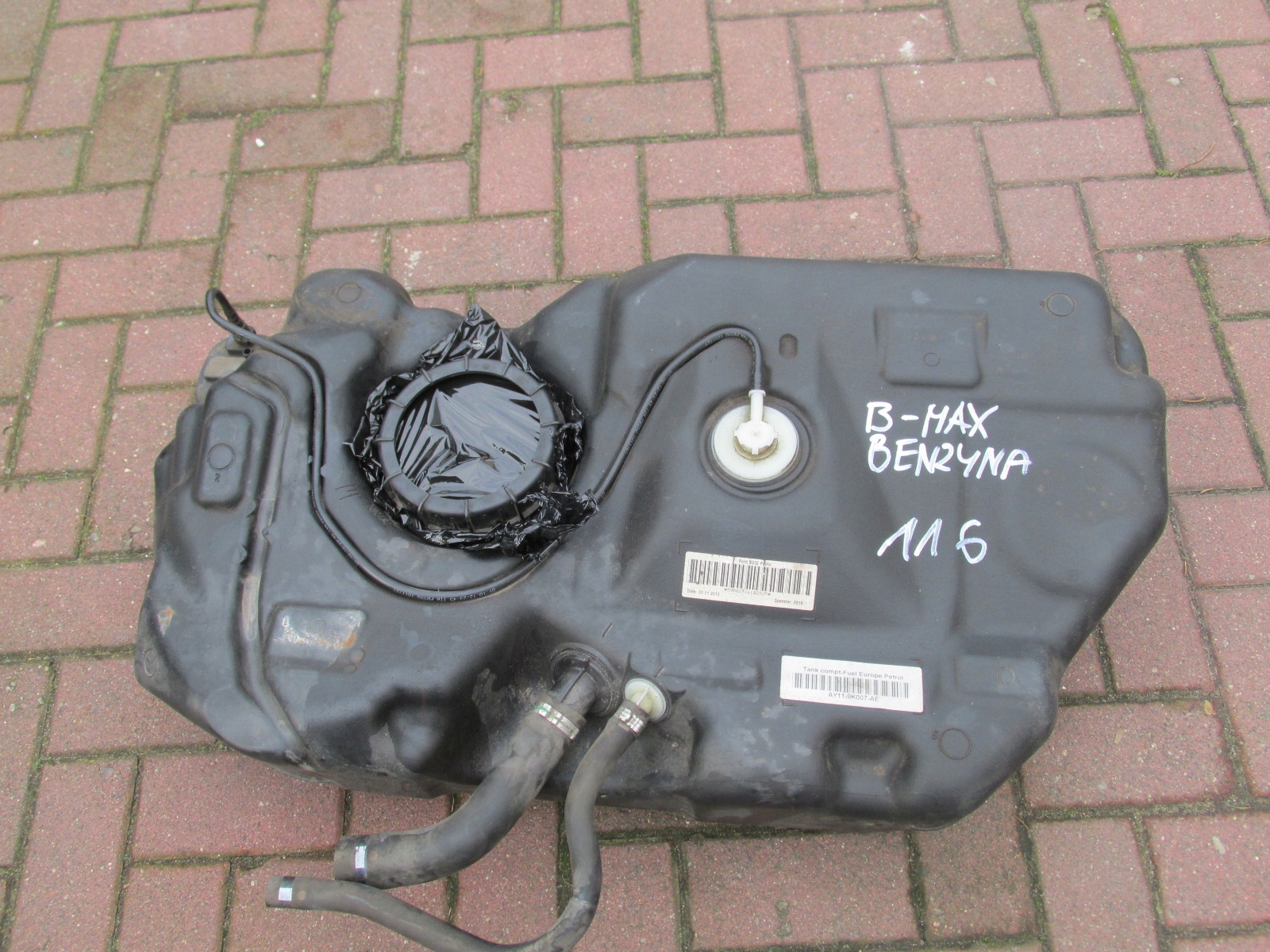 ПАЛИВНИЙ БАК B-MAX 1,6 16V 2013 РІК
