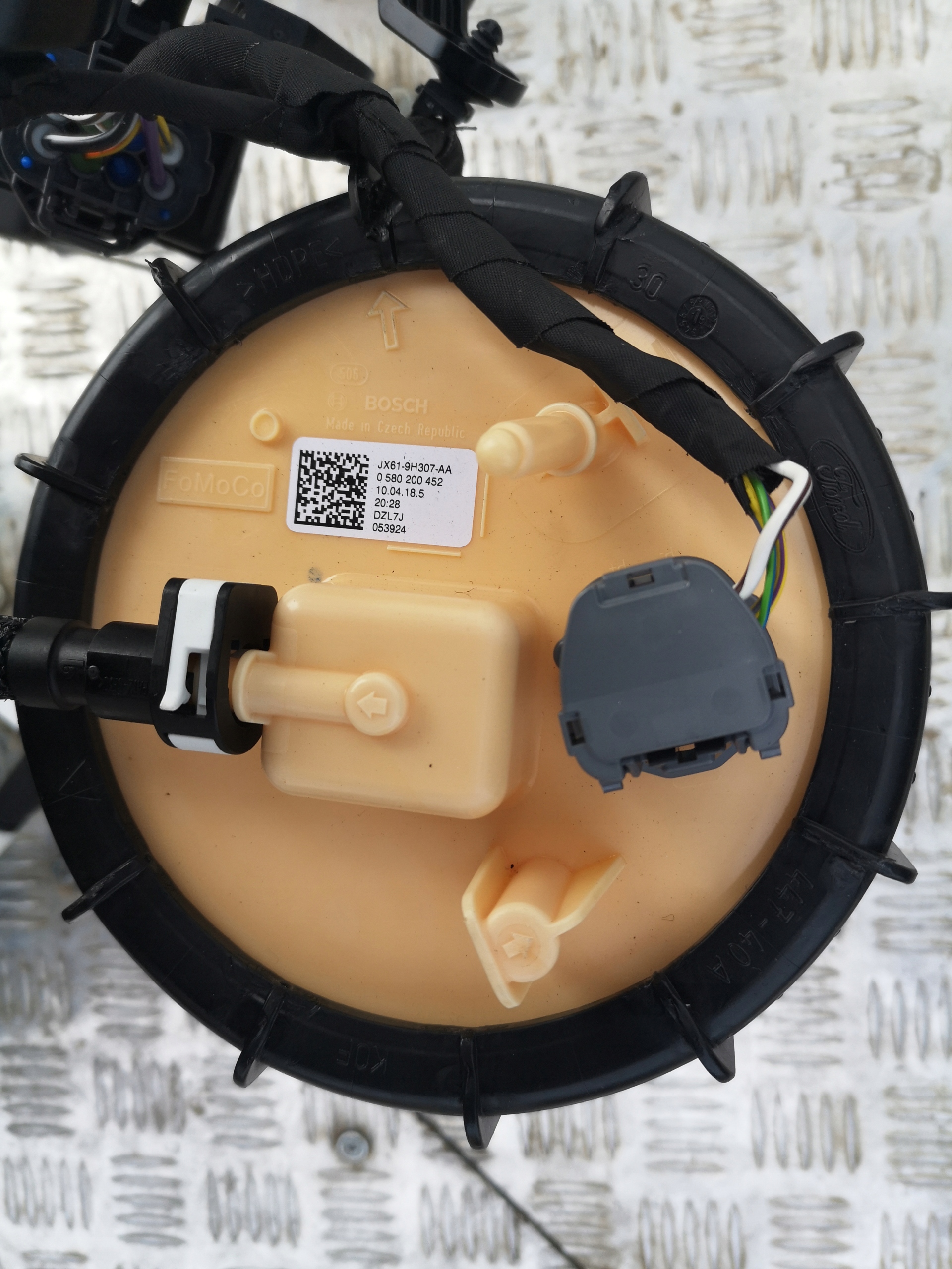 Ford OE 1112051 топливный насос