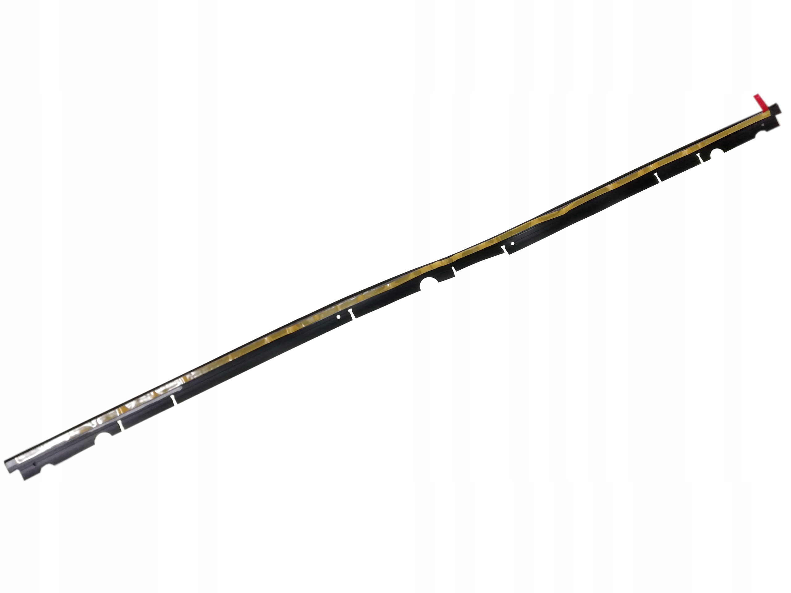 VERSO 12 17 USZCZELKA MASKI ZDERZAKA ATRAPY