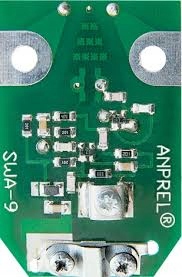 WZMACNIACZ ANTENOWY SWA-9