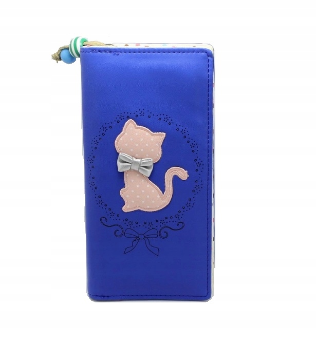 

Duży Portfel Kopertówka Z Kotem Kot Kokarda Kolory