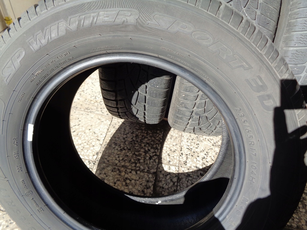 4x Zimowe DUNLOP SPORT 3D 235/65R17 104H 5,9mm Indeks prędkości H do 210 km/h