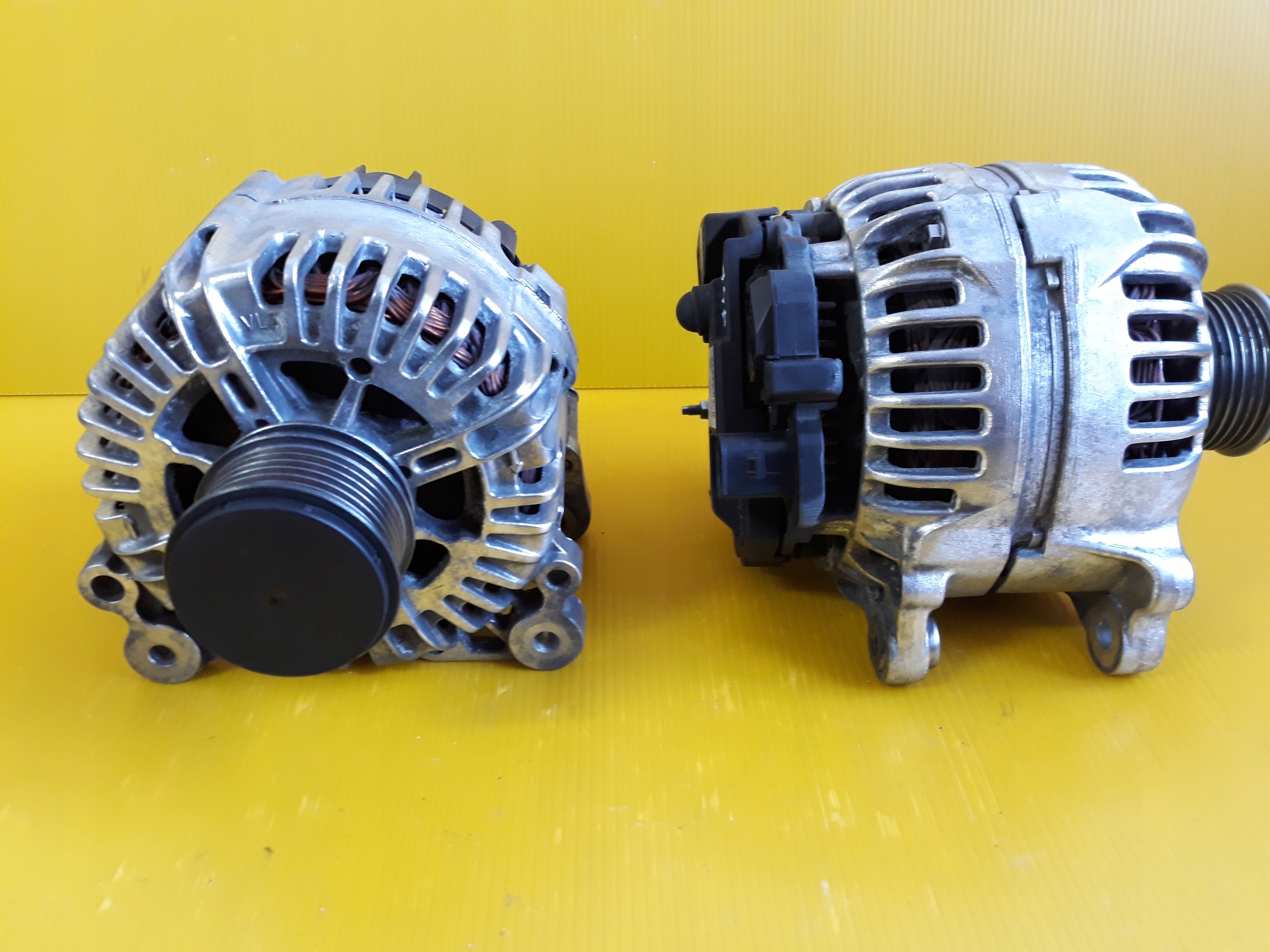Alternator 140A 06F903023C BKC BXE BLS BJB Producent części Valeo