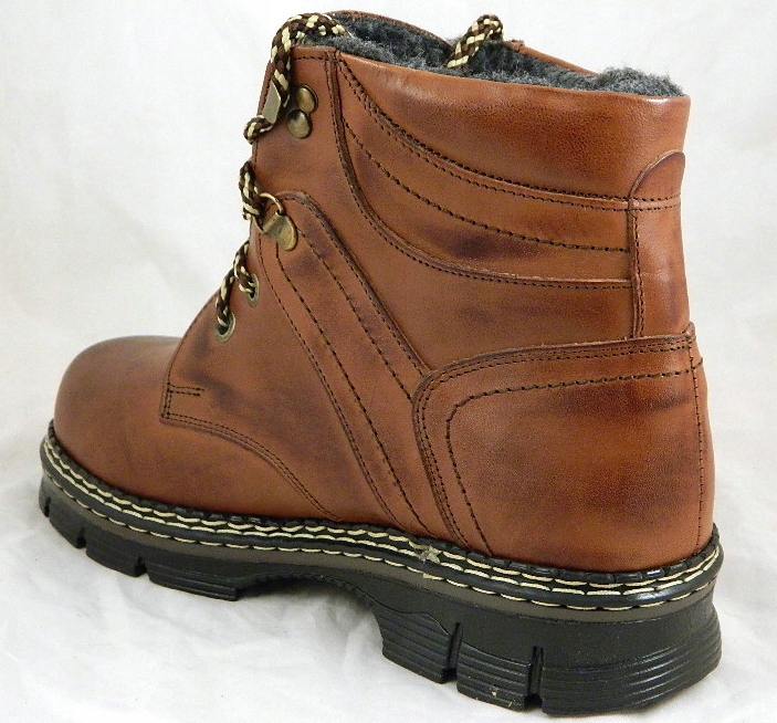 TRAPERY CIEPŁE KOZAKI POLSKI PRODUCENT SKÓRA 41 Rozmiar 41