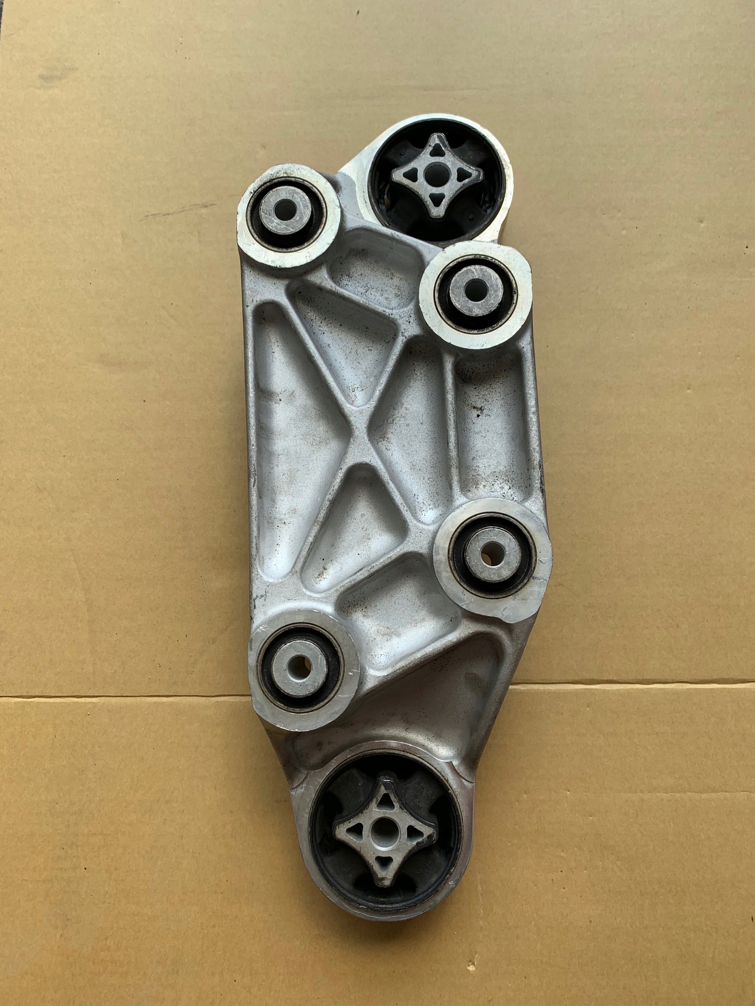 Tesla SX engine mount front 1052783-00-C