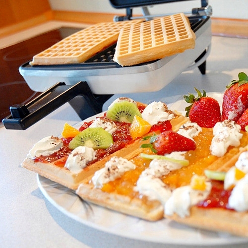 PROFESJONALNA GOFROWNICA DEZAL 301.4 1300W BIAŁA Model 301.4