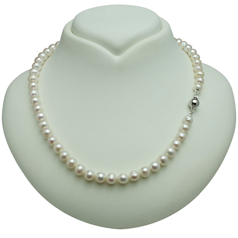 

Pięknie Połyskujący Naszyjnik Z Prawdziwych Pereł