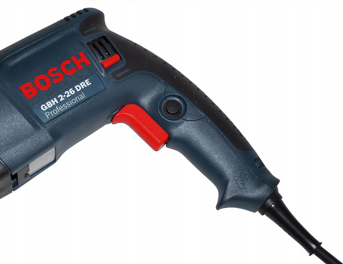 MŁOTOWIERTARKA GBH 2-26 DRE BOSCH + OSPRZĘT Energia udaru 2.7 J