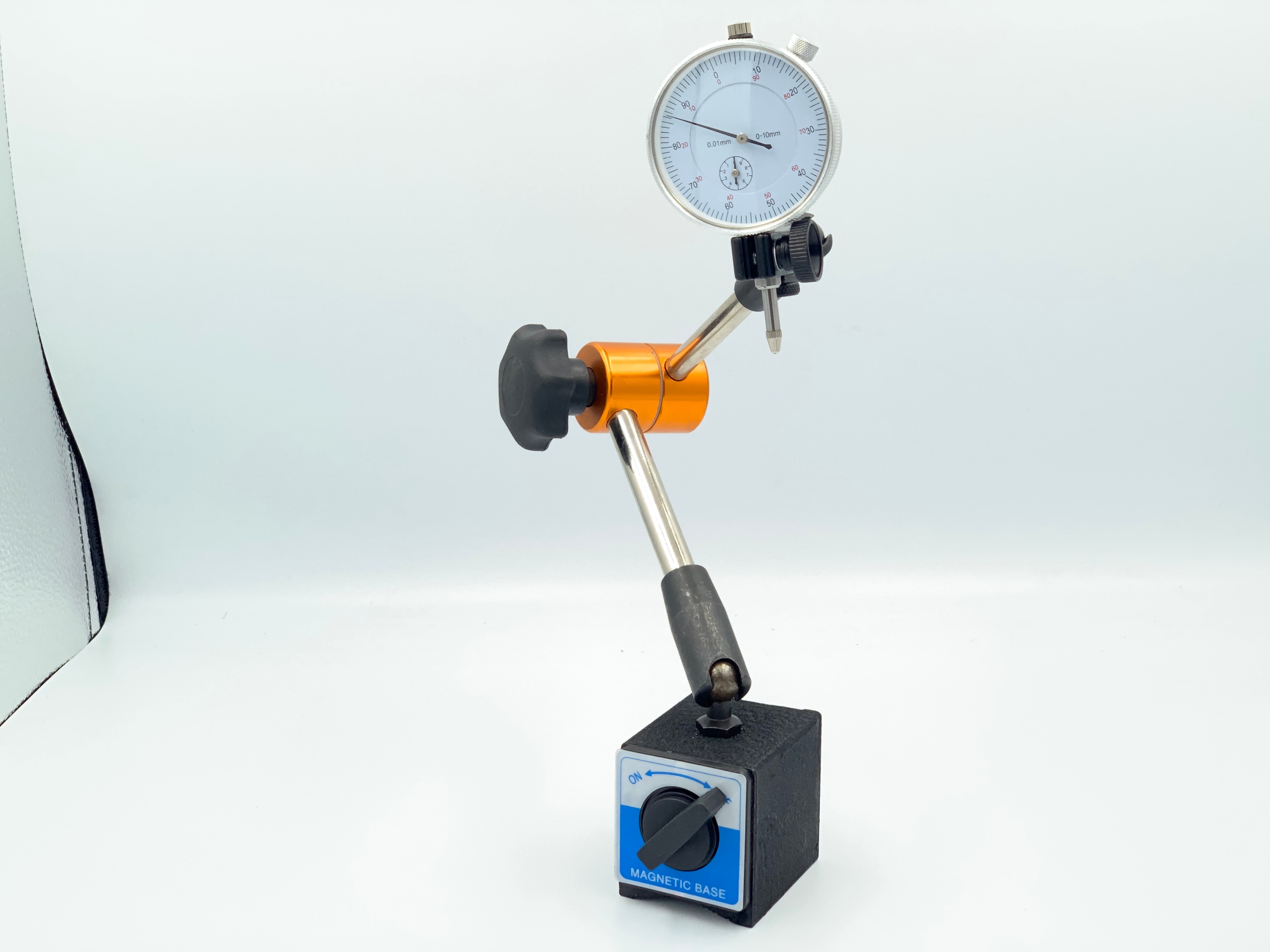 CZUJNIK ZEGAROWY STATYW MAGNETYCZNY AUTO WALIZKA Mark EDKAR Import