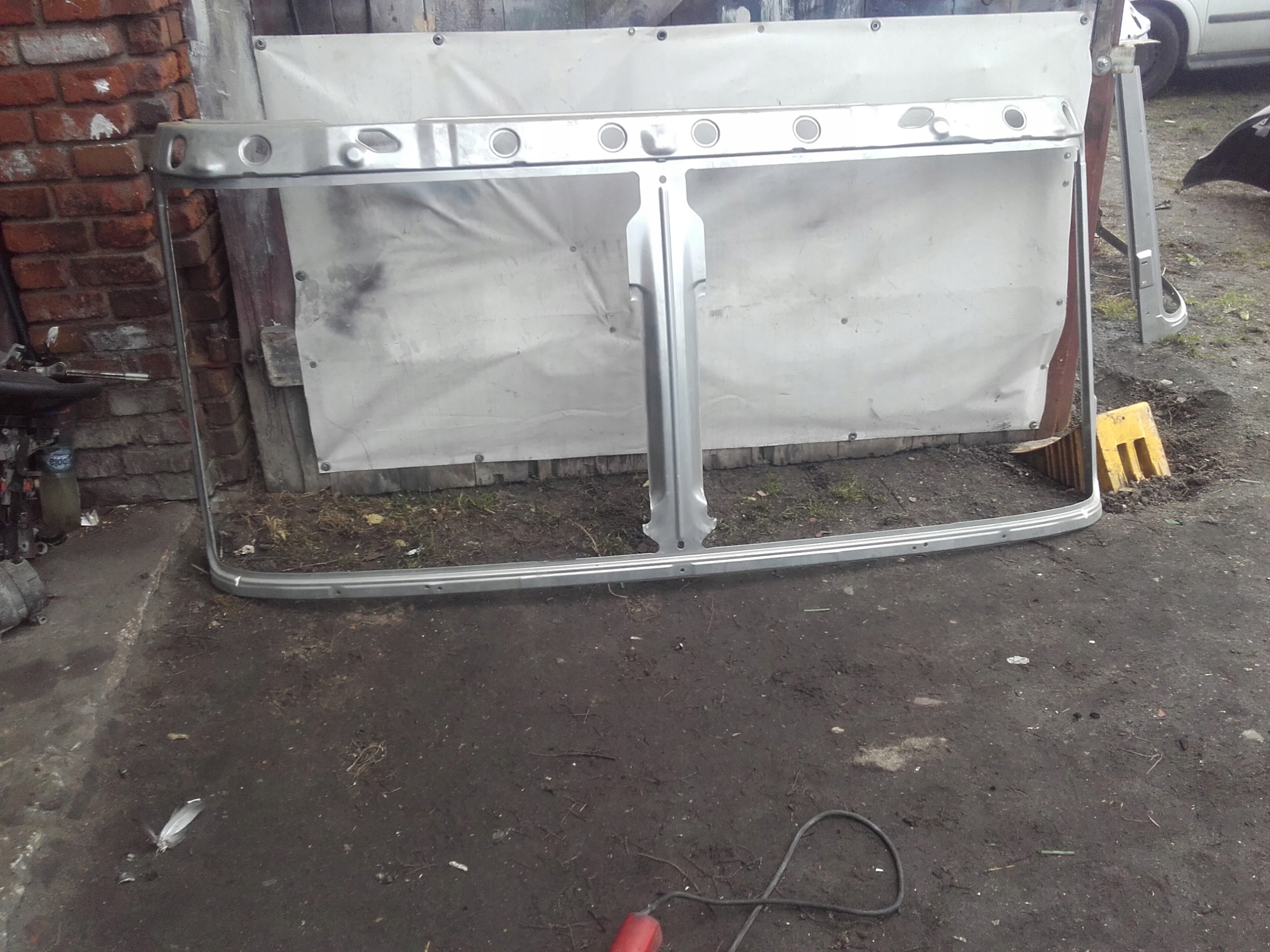 POSZYCIE STELAŻ RAMA SZYBY KABINY SCANIA R NOWE Typ samochodu Samochody ciężarowe