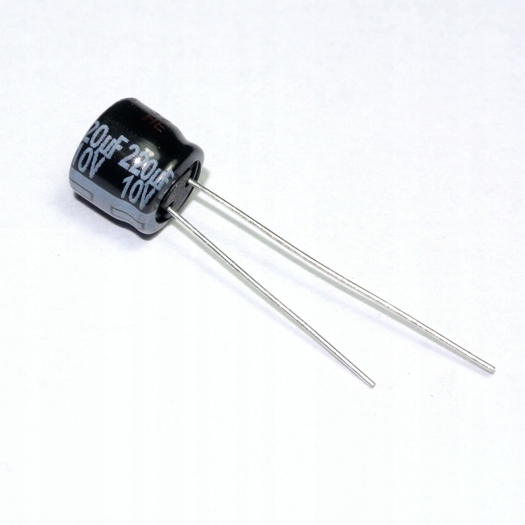 220uF 10V 85' 8x7mm PANASONIC KA [2szt] #618