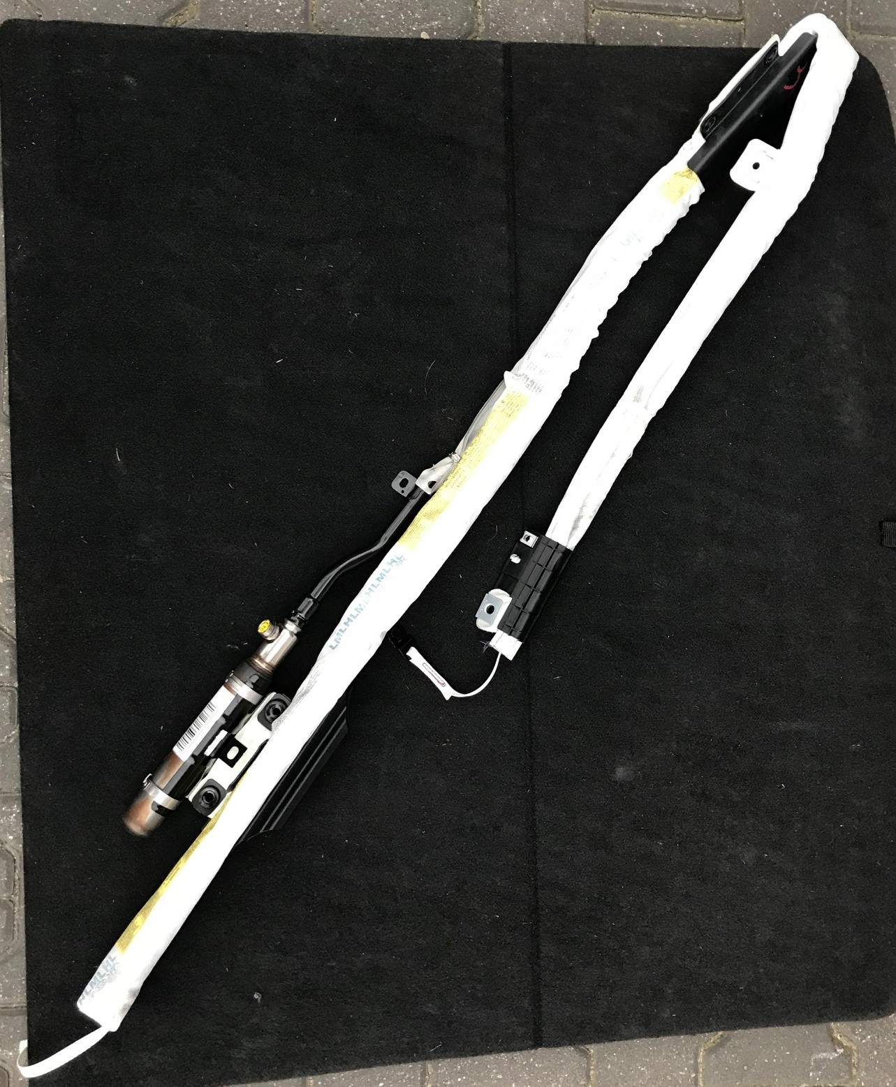 пиропатрон левый Hyundai ix35 2012