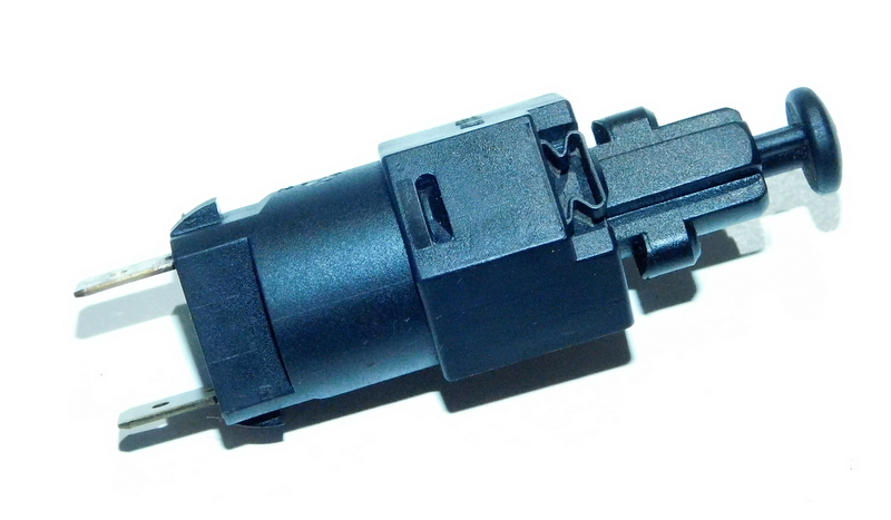 interruttore luci STOP OPEL 90504499 OPEL