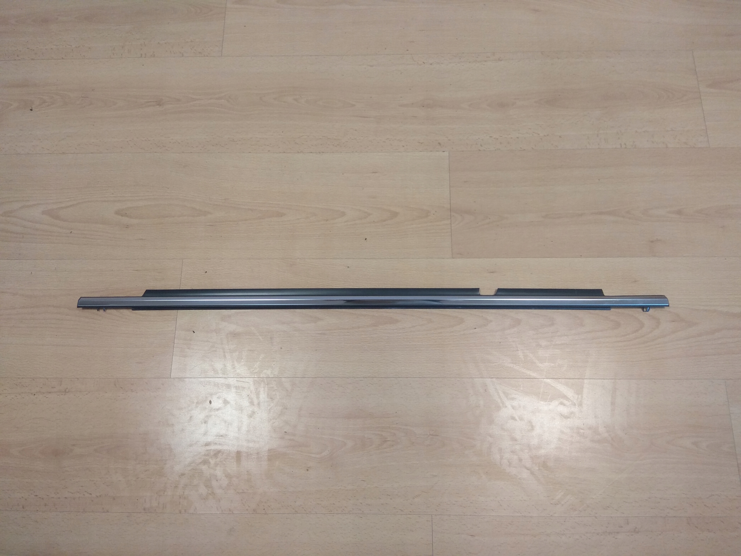 MAZDA 6 GJ KOMBI LISTWA ZGARNIAJĄCA DRZWI LEWY TYŁ