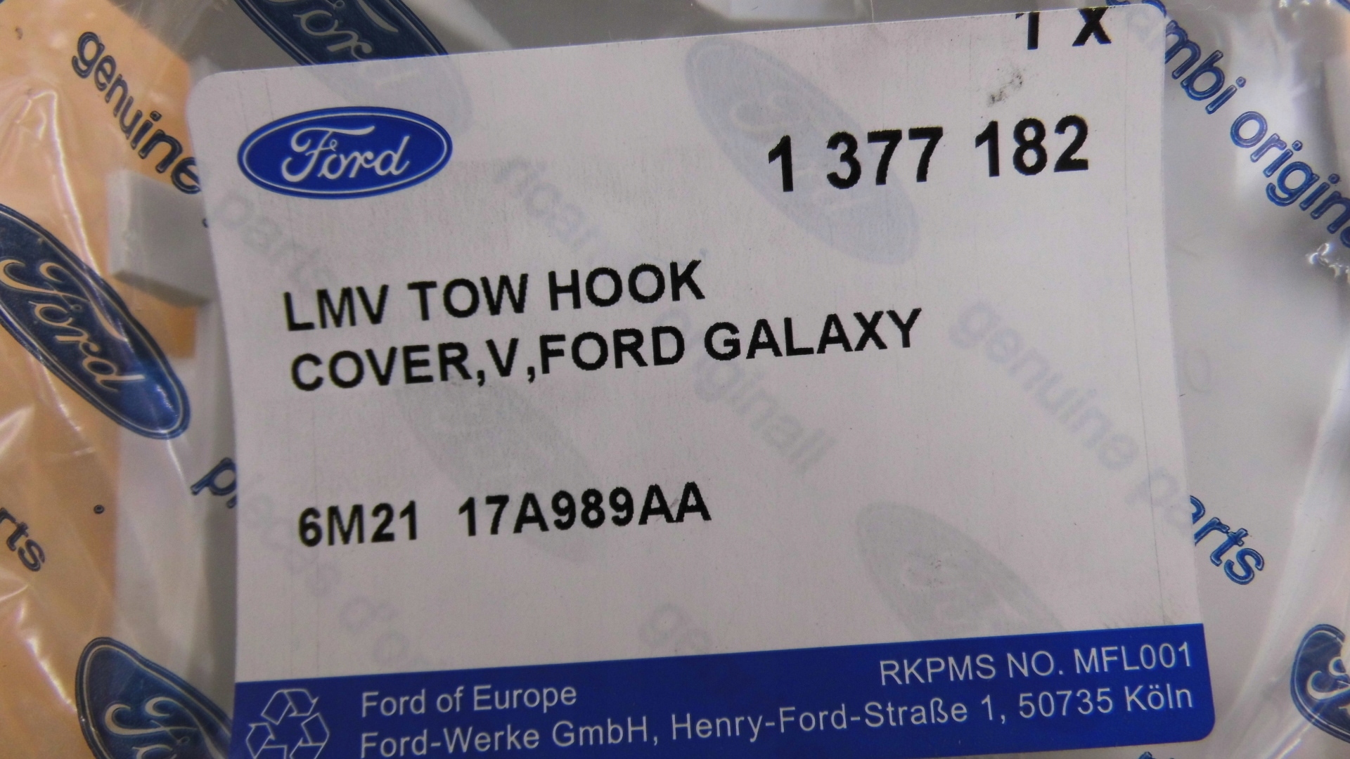 ZASLEPKA HAKA ZDERZAKA PRZEDNIEGO FORD GALAXY Mk3 Installation side Front