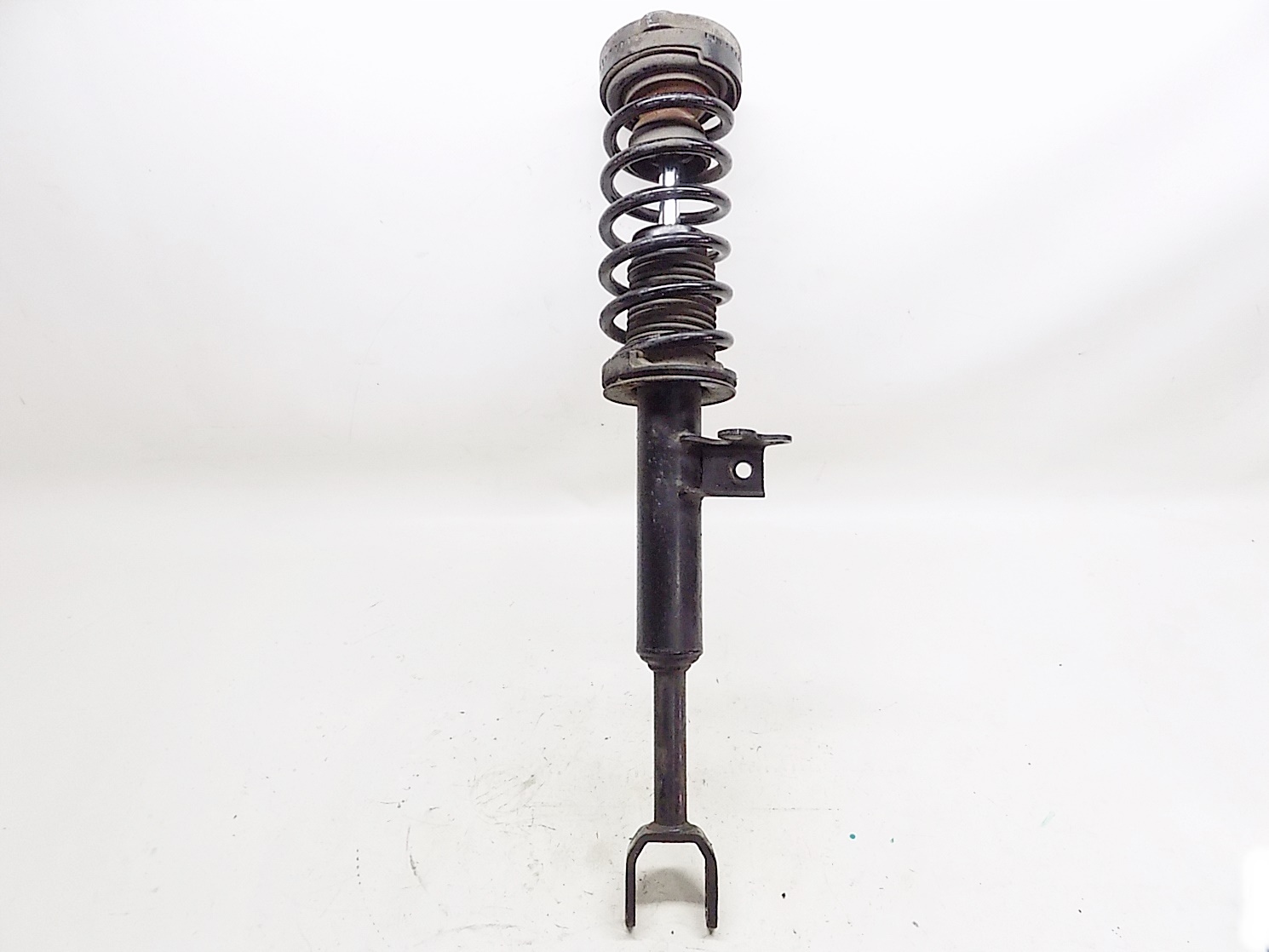 АМОРТИЗАТОР ПРАВИЙ ПЕРЕД - BMW 5 F10 F11 2d 10-17