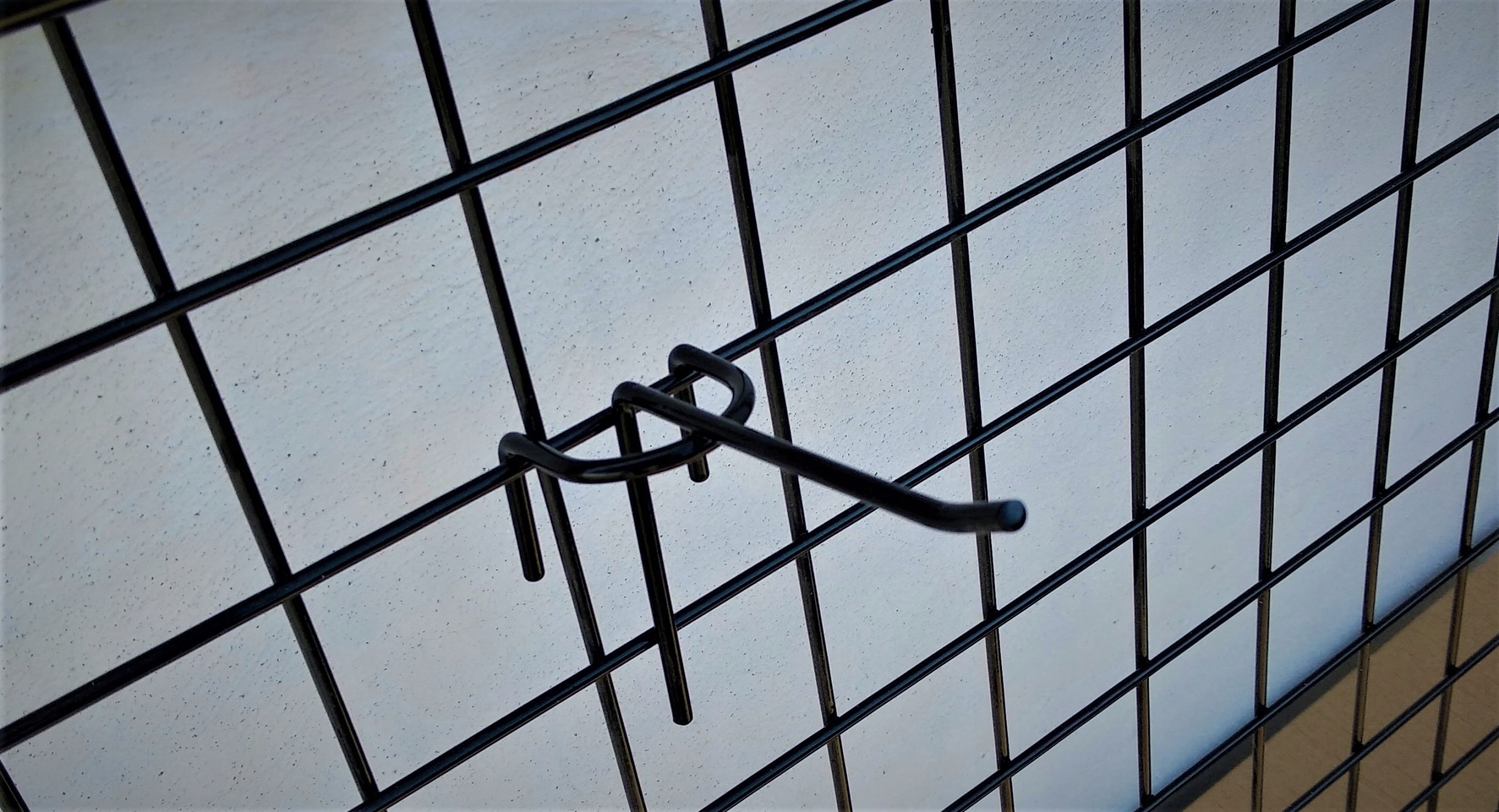 zawieszka uchwyt na kratę 10 cm pojedynczy czarny Marka inny