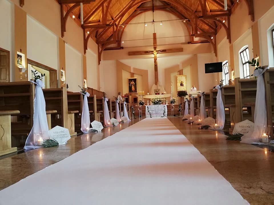 CHODNIK DO KOŚCIOŁA BIAŁY 2,5mm ŚLUBNY 120cmx25mb Grubość 2.5 mm