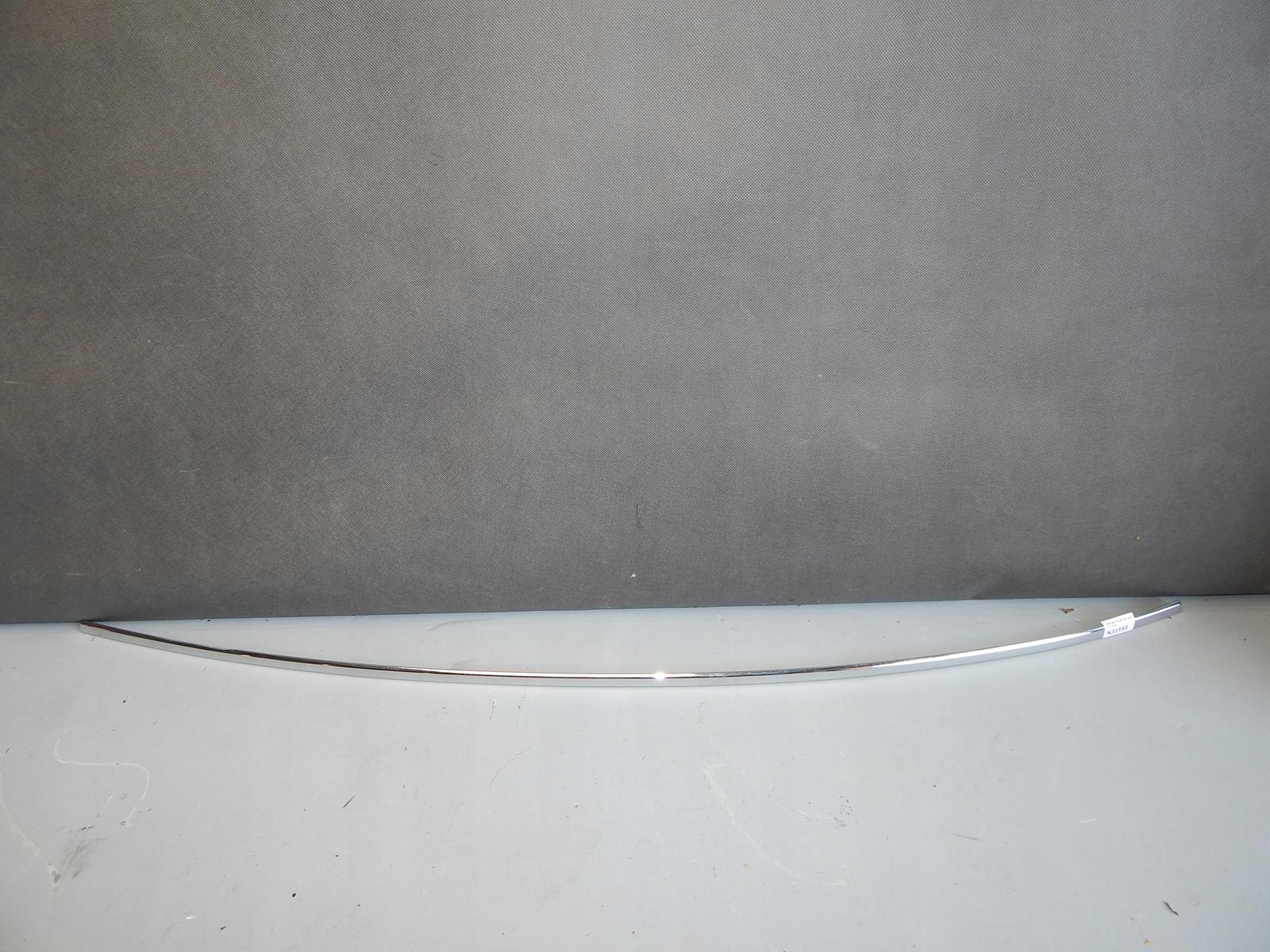 AUDI A8 L LISTWA CHROM