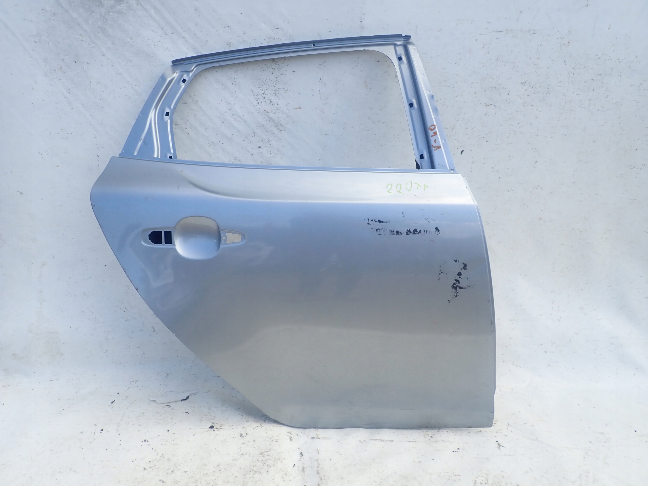 VOLVO V40 12-> door rear part rear. right