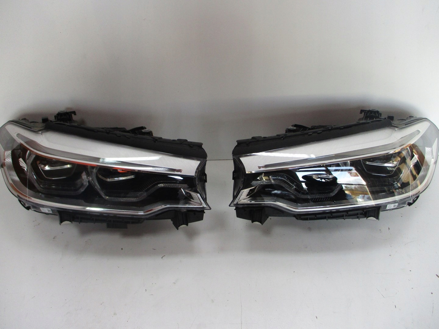 light lights FULL LED BMW 5 G30 G31 ADAPTIVE LED