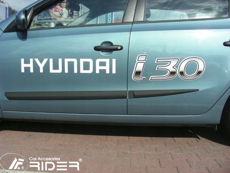 F-19 - Боковые молдинги дверные молдинги HYUNDAI i30 HB 2007-11