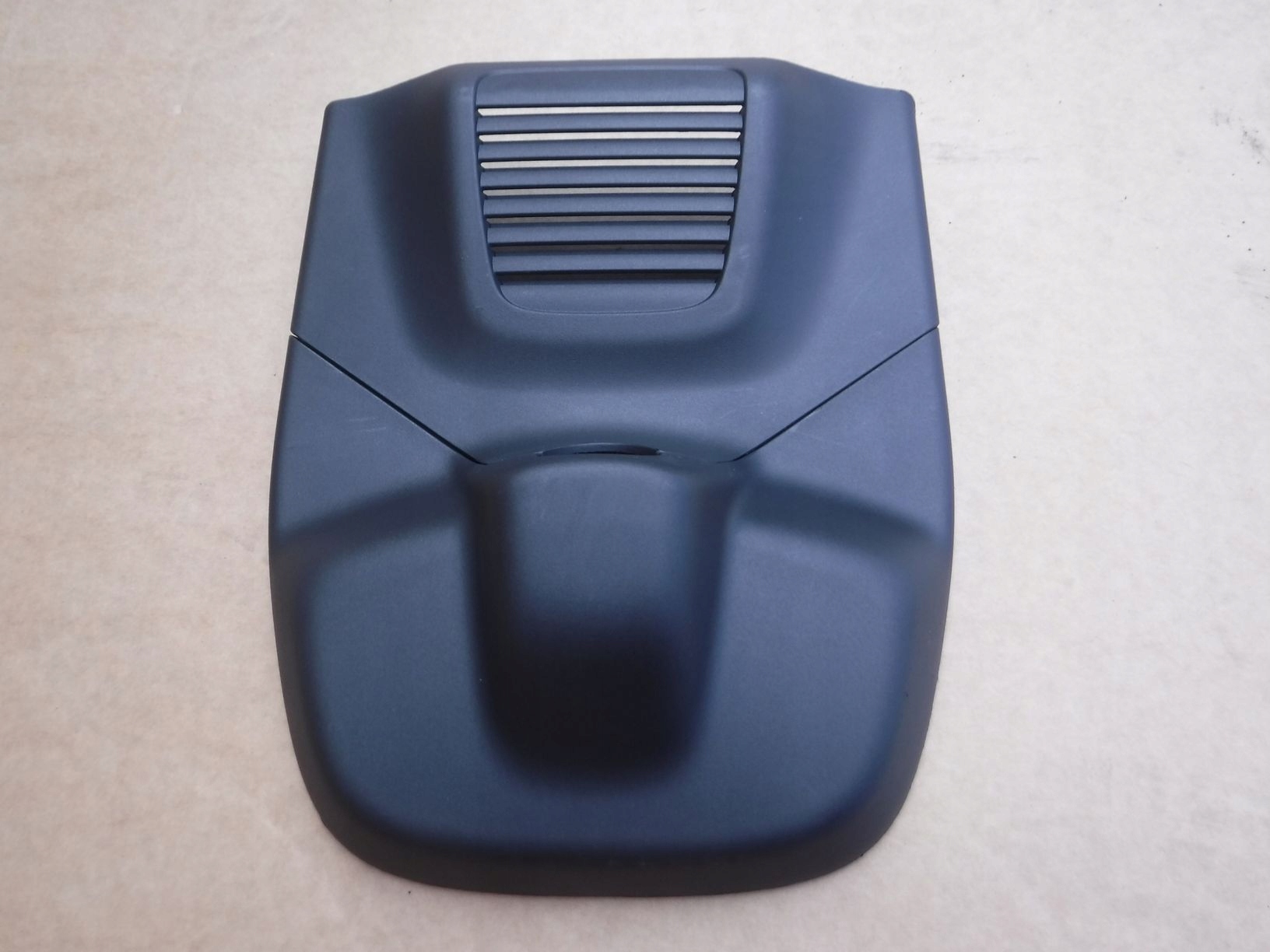 FORD FOCUS MK4 2018- OSŁONA NA LUSTERKO NA SZYBE Producent części Ford OE