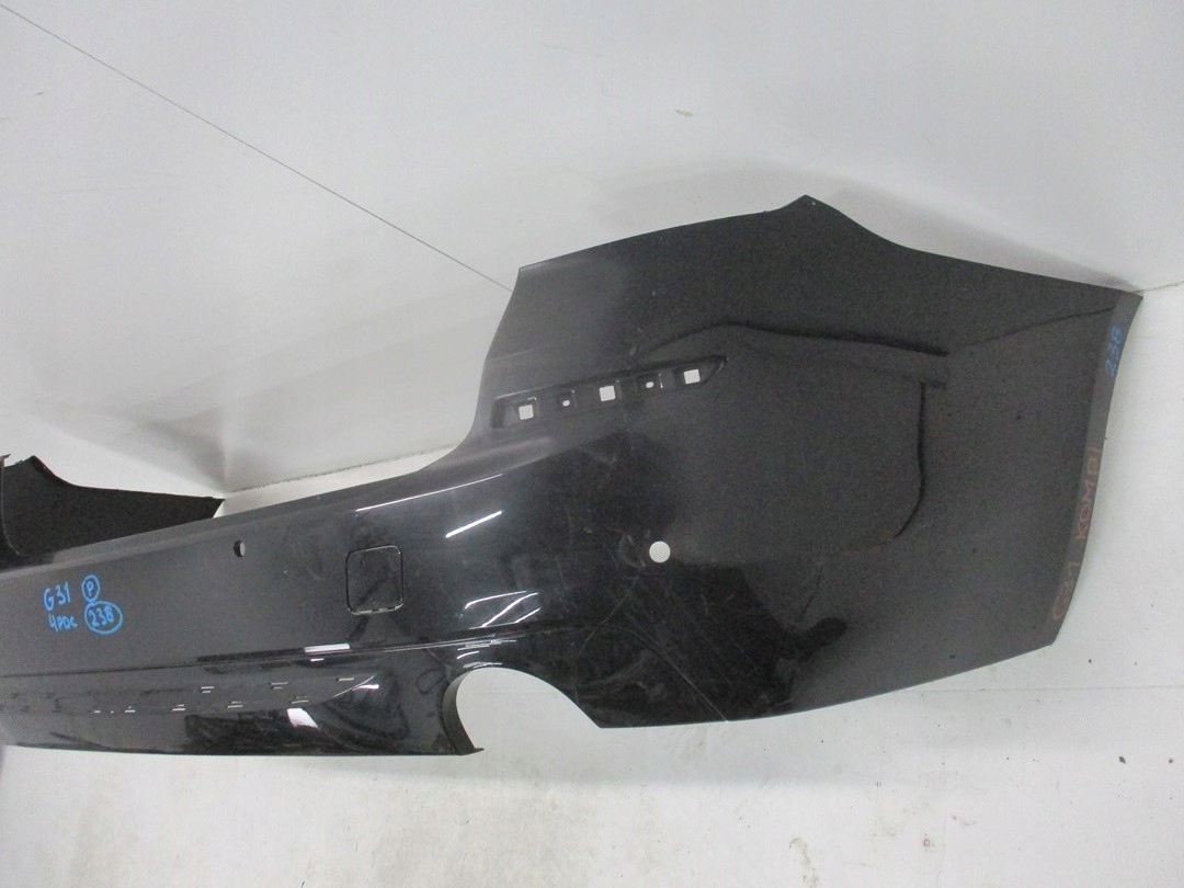 bumper BMW 5 G31 m-packet below PDC unprotected rear part