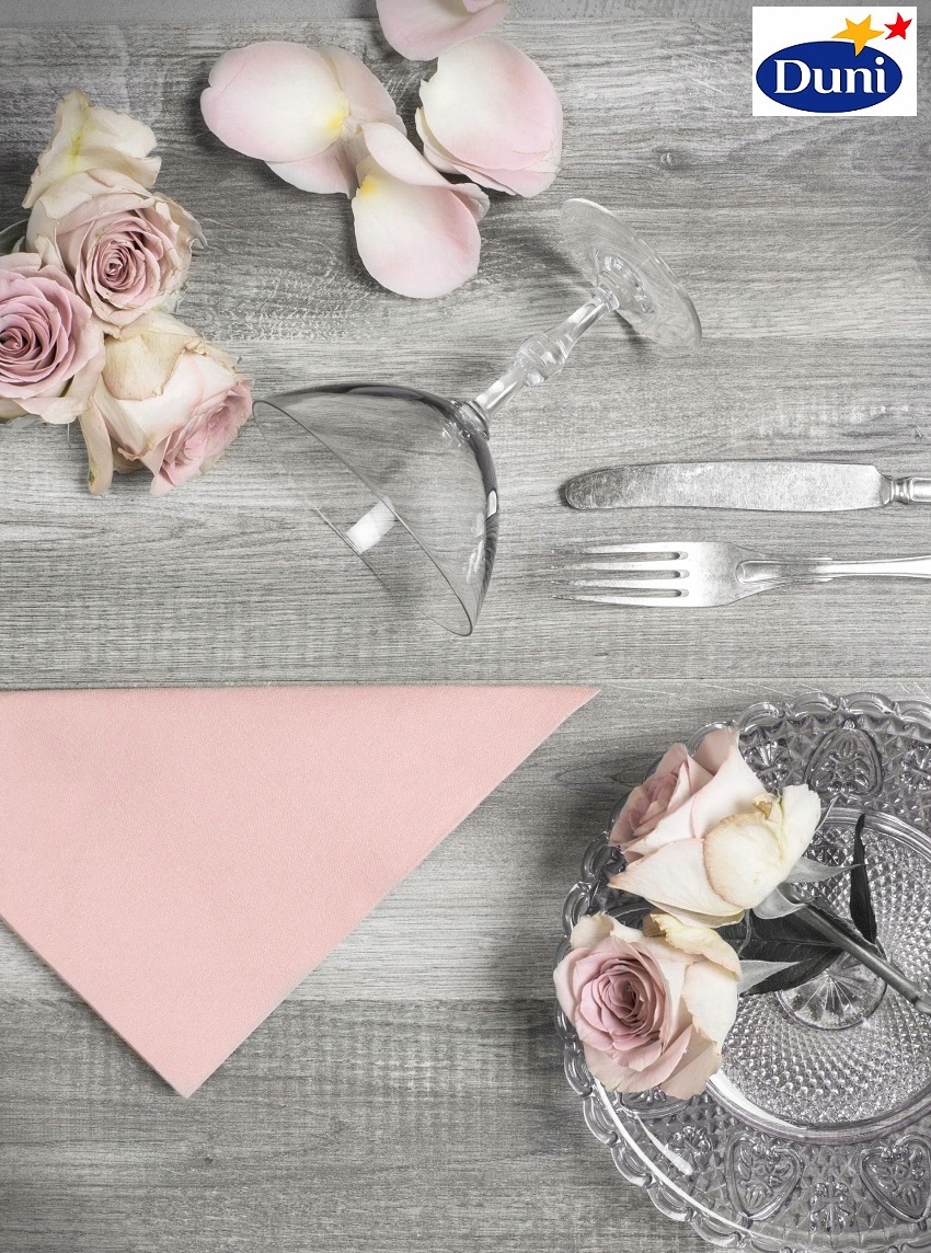 SERWETKI FLIZELINOWE DUNI 40X40 PUDROWY RÓŻ 60 SZT Liczba sztuk 60 szt.