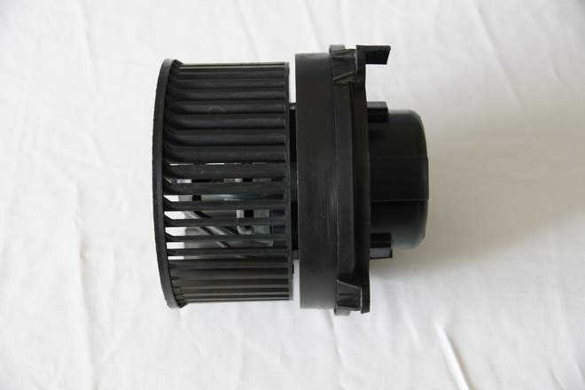 DMUCHAWA WENTYLATOR LAND ROVER FREELANDER 1 I EUROPA JGC500030 Numer katalogowy części JGC500030