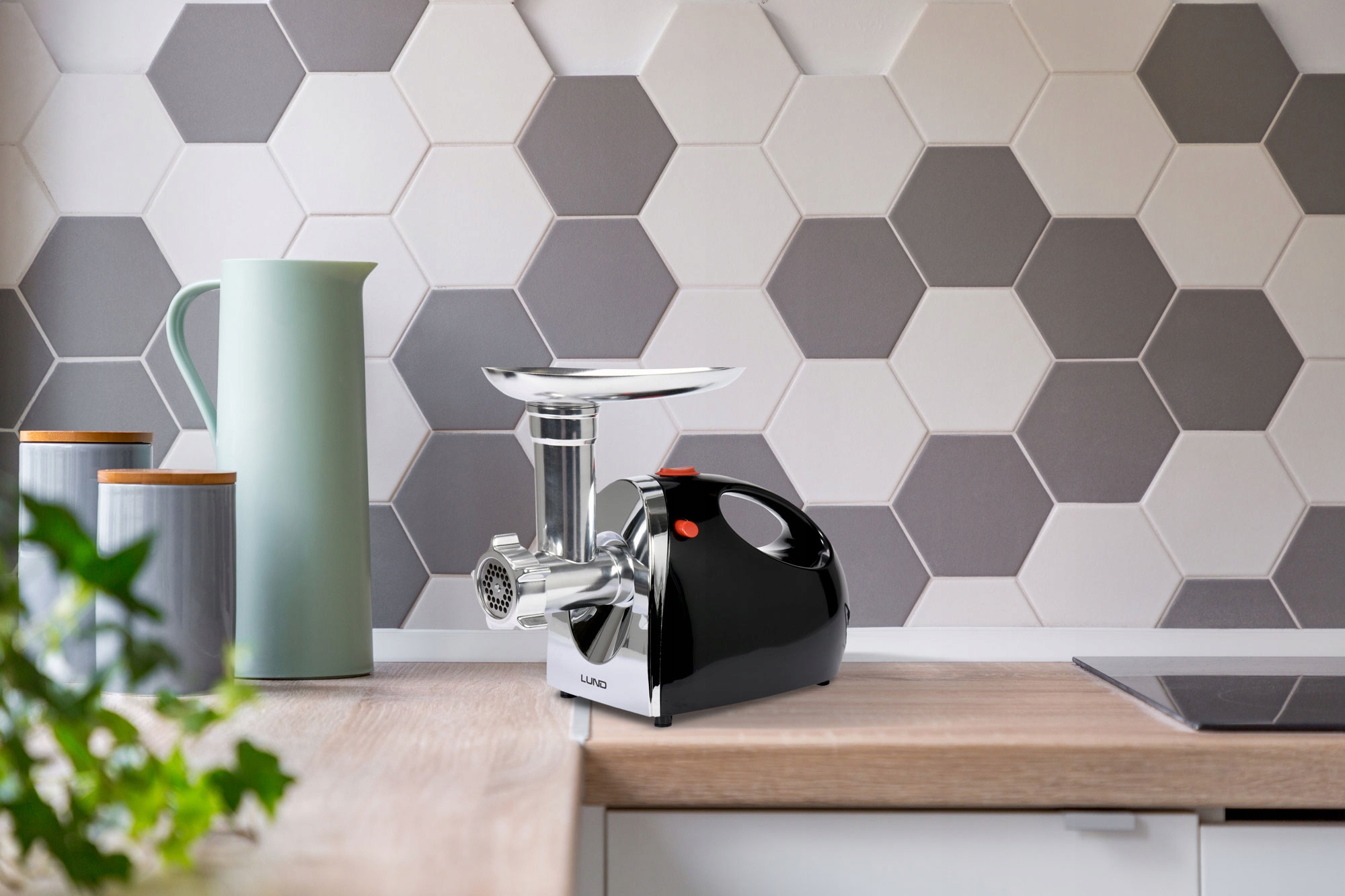 LUND ELEKTRYCZNA MASZYNKA DO MIELENIA MIĘSA 1200W 5 W 1 DYSZA DO KIEŁBASY Model 67900