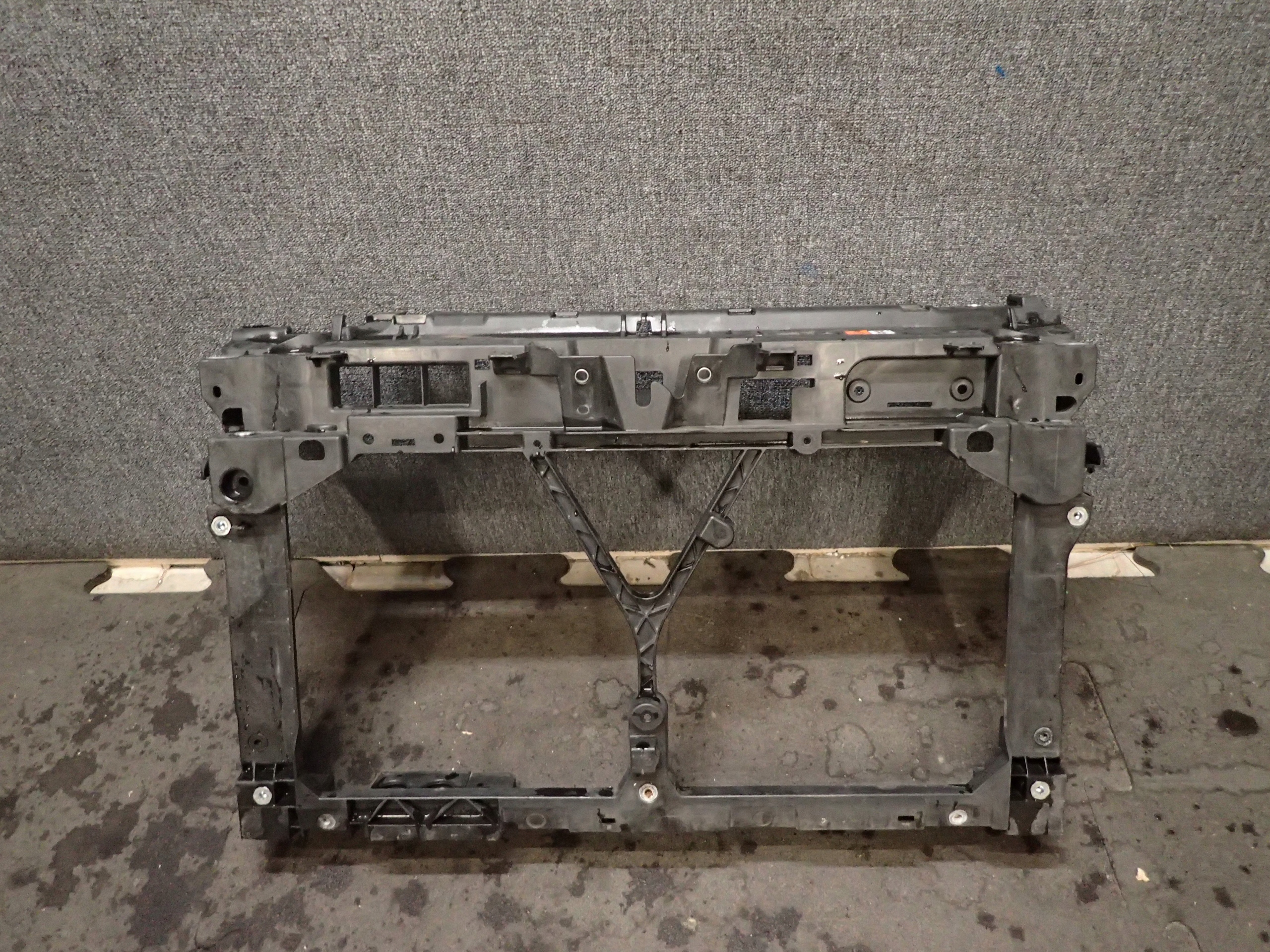 PAS PRZEDNI WZMOCNIENIE MAZDA V 5 10- C51353110