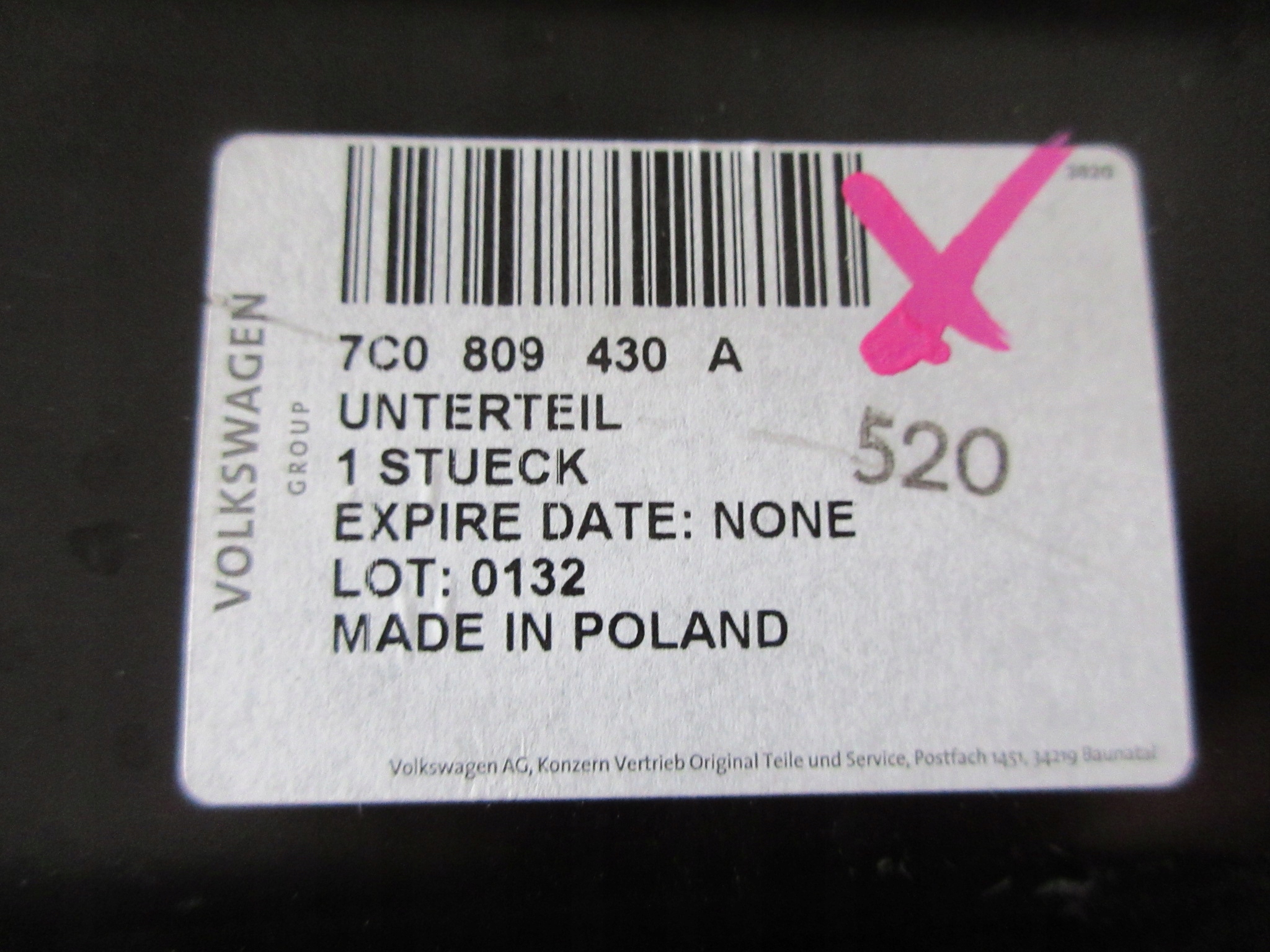 VW CRAFTER 2018 prog 7C0809430A Color needs painting