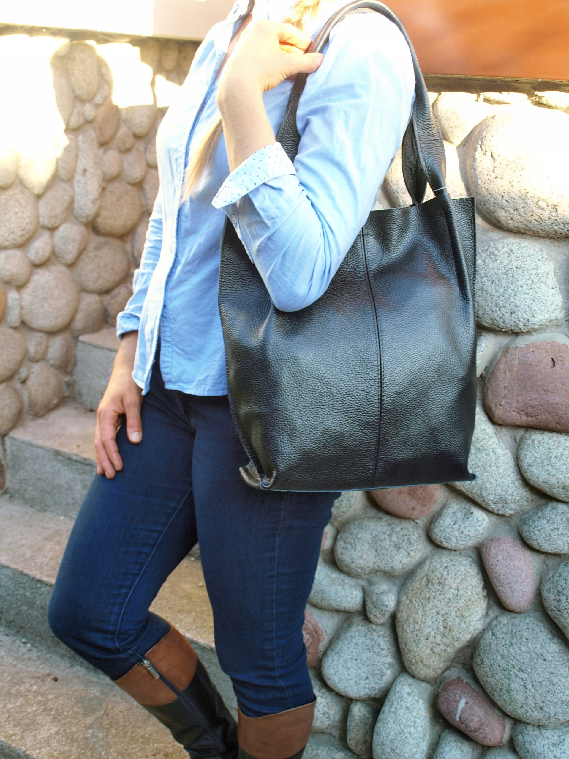 TOREBKA SKÓRZANA SHOPPER SKÓRA CZARNA A4 Zapięcie zamek