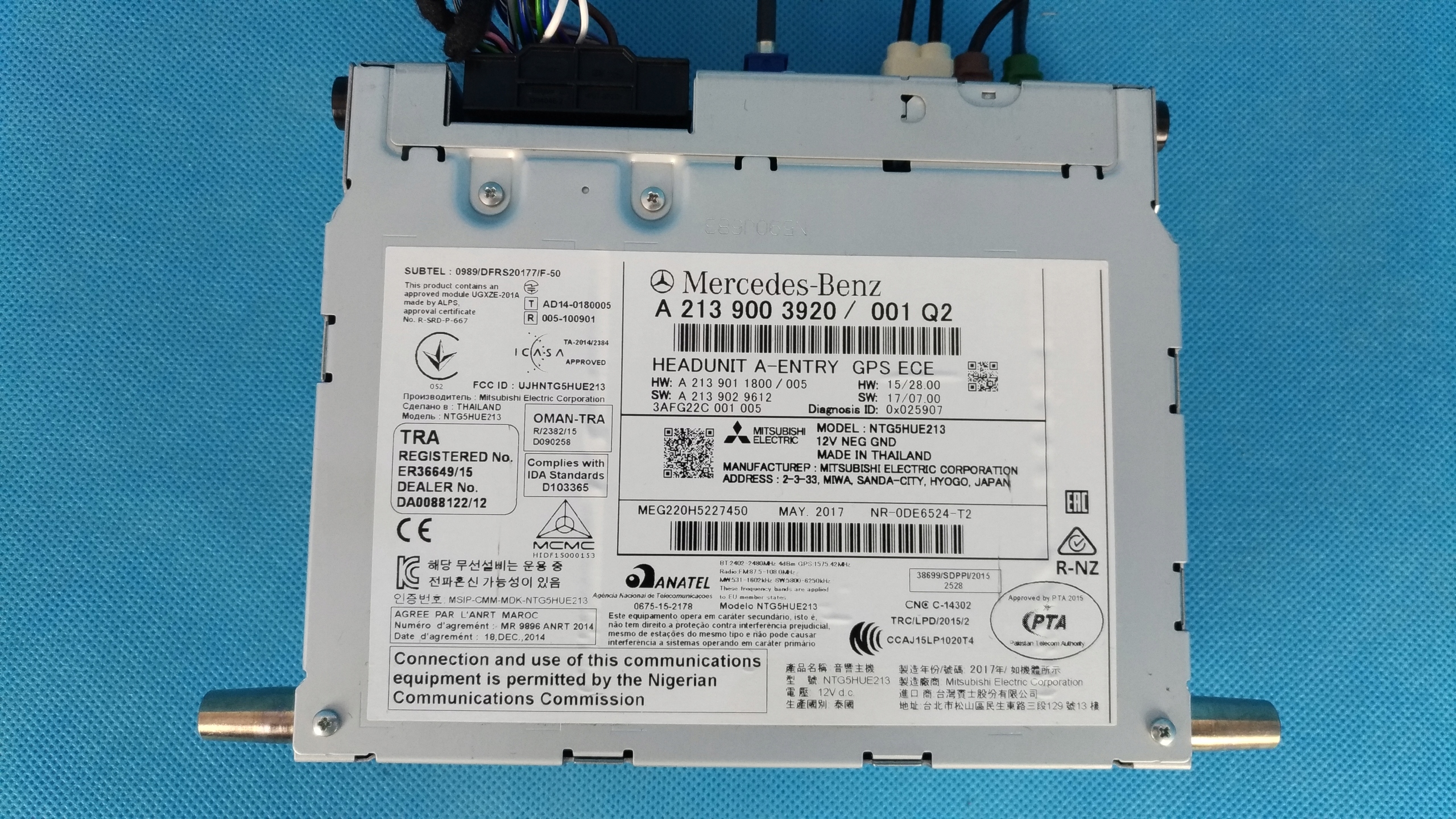 W213 E220 17R радио навигация A2139003920