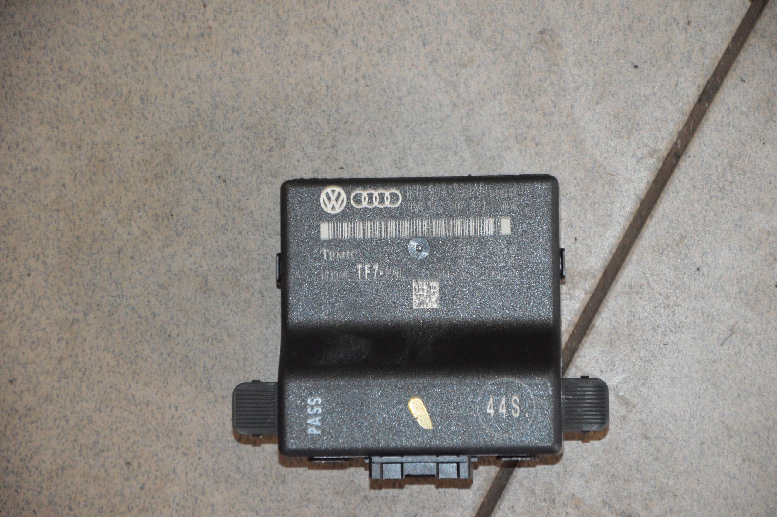 Audi a3 8P Lift 2,0TDi moduł Gateway 1K0907530AB