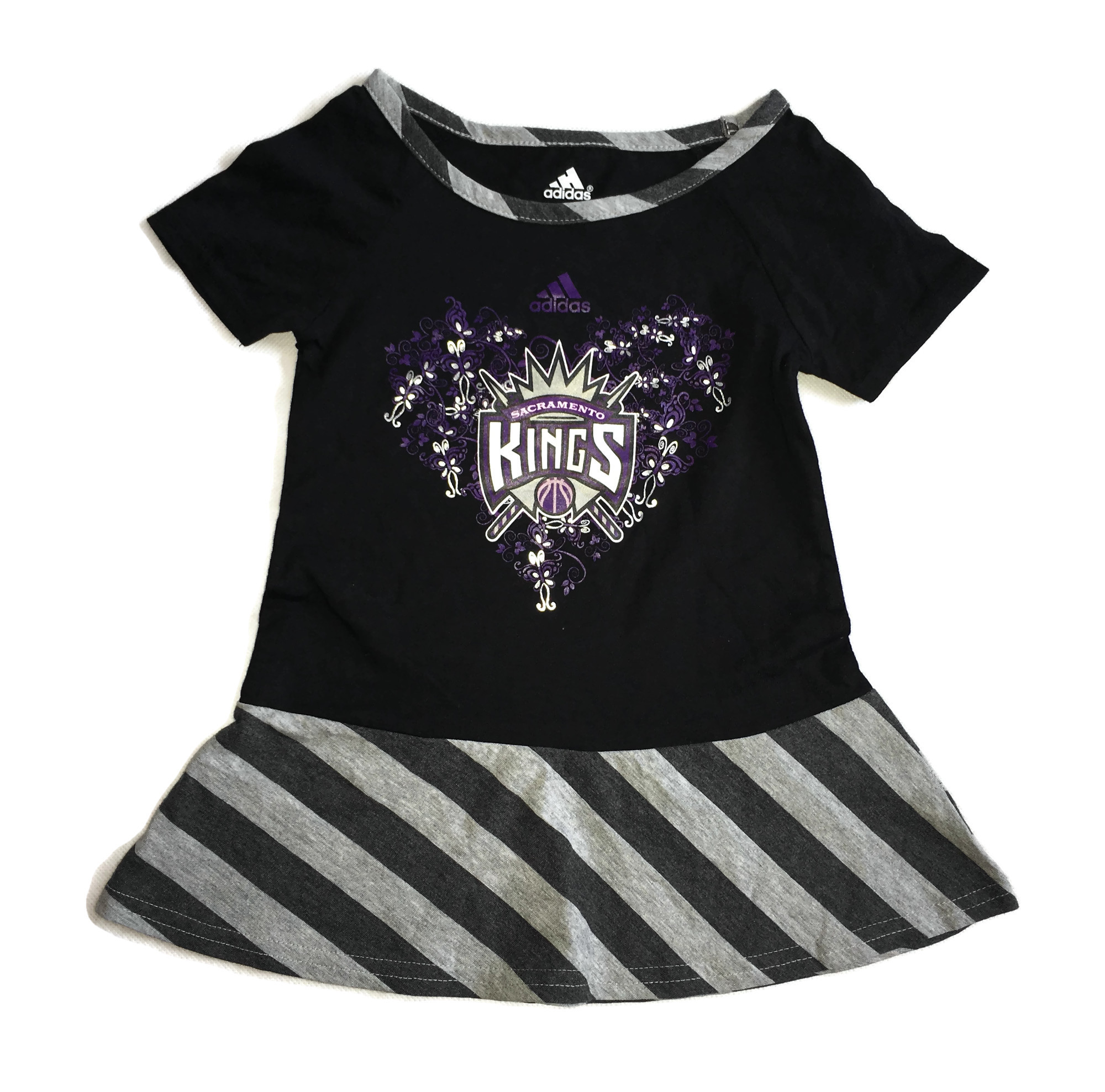 

Sportowa sukieneczka Sacramento Kings Adidas 3T 98