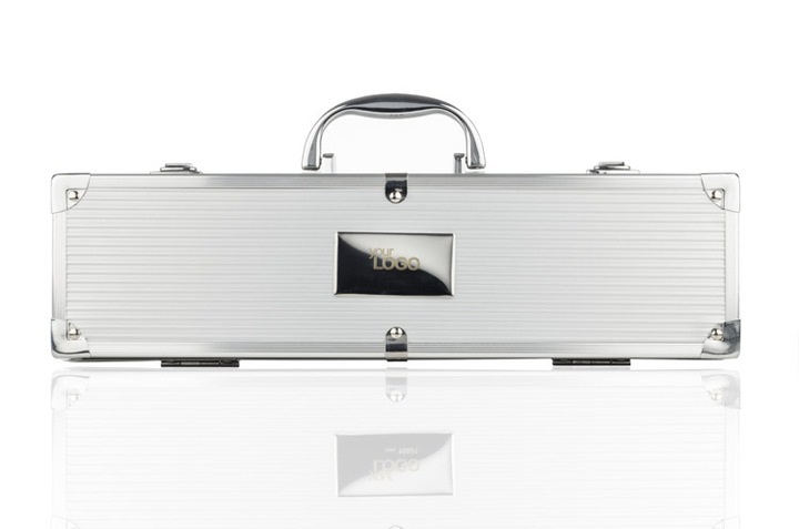 ZESTAW DO GRILA KOMPLET SZTUĆCE METAL SKRZYNKA EAN (GTIN) 8719941008076