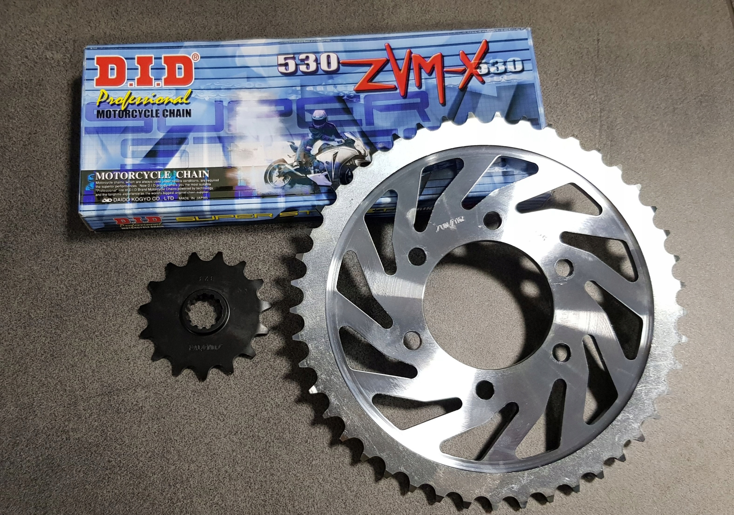 

Zestaw Napęd DID Zvmx Sunstar Suzuki Gsx-r 1000 K7