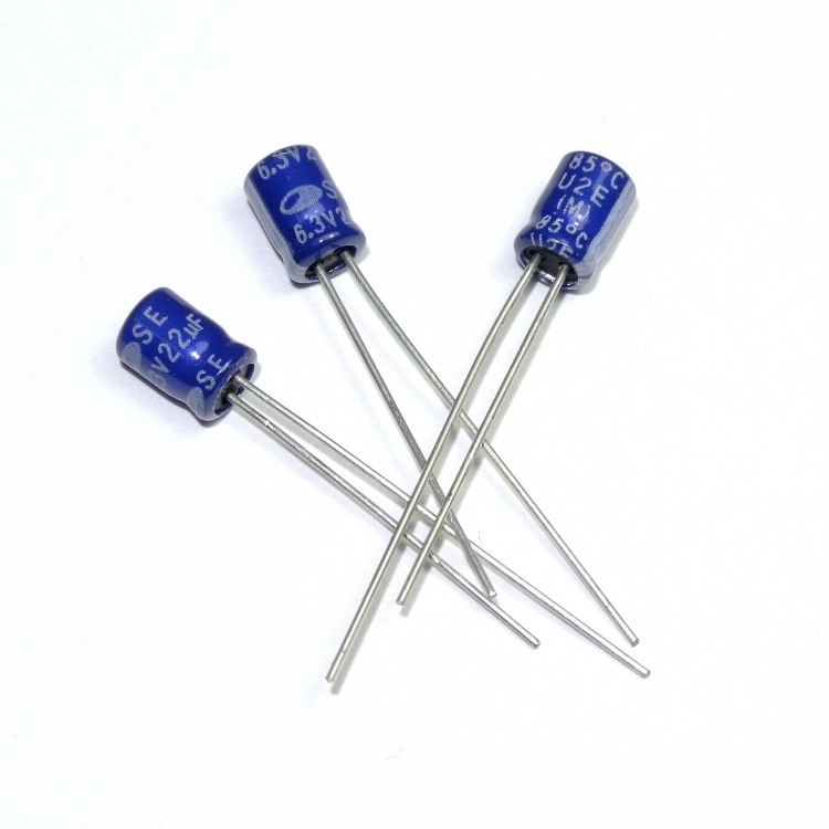 

22uF 6.3V 85' 4x5mm Samwha Se [20szt] #562